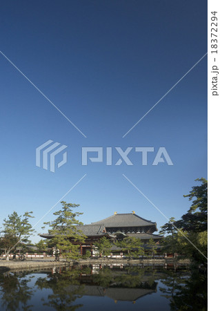 東大寺大仏殿 18372294