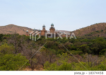 panorama of Sun City, The Palace of Lost City 18374458