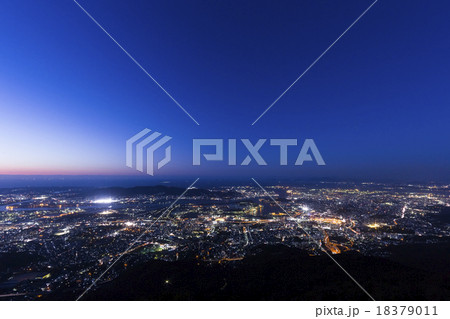 新日本三大夜景　北九州市皿倉山からの夜景 18379011