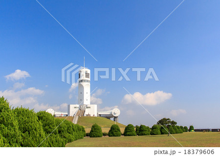 快晴の横浜シンボルタワー 18379606