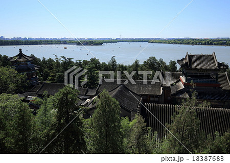 世界遺産　北京　頤和園　昆明湖 18387683