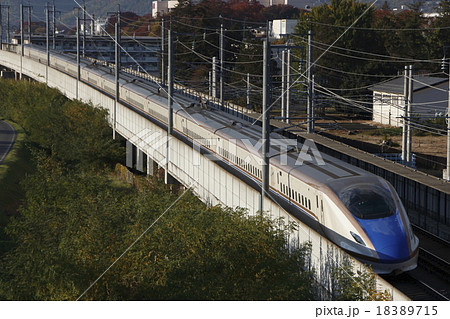 北陸新幹線E7系新幹線 18389715
