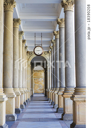 Mill colonnade (Mlynska kolonada) in Karlovy Vary, Czech Republi 18390208