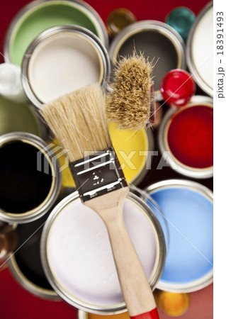 Painting time, bright colorful tone concept 18391493