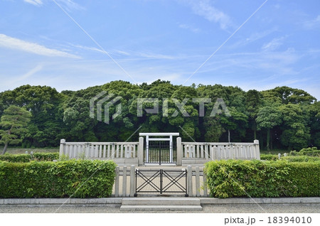 太田茶臼山古墳 継体天皇陵 18394010