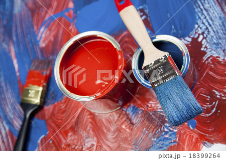 Paint brush and cans, bright colorful tone concept 18399264