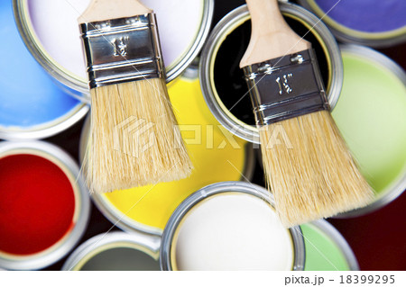 Paint and cans, bright colorful tone concept Paint and cans, bright colorful tone concept 18399295