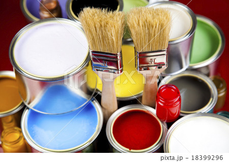 Paint and cans, bright colorful tone concept Paint and cans, bright colorful tone concept 18399296