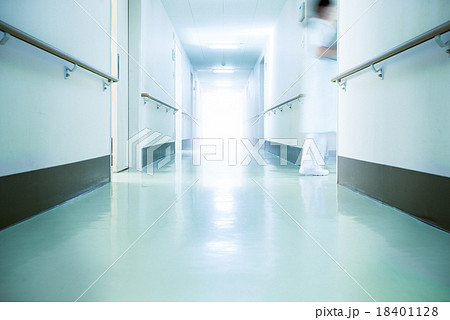 病院の廊下の写真素材
