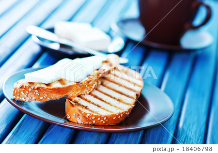 bread with butter 18406798