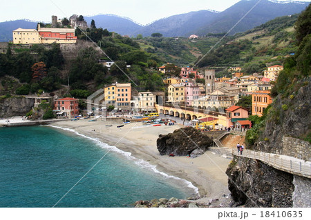 モンテロッソ・アル・マーレ(イタリア・チンクエテッレ) モンテロッソ・アル・マーレ(イタリア・チンクエテッレ) 18410635