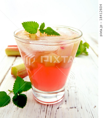 Lemonade with rhubarb and mint on light board 18412604