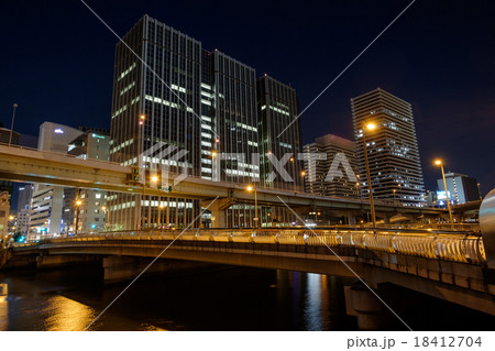 大阪 中之島の夜景 18412704