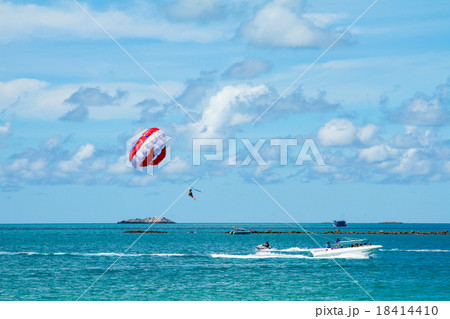 Extreme Sports, balloon boat is very popular Extreme Sports, balloon boat is very popular 18414410