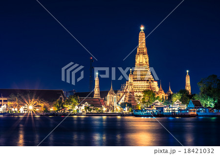 Wat Arun 18421032