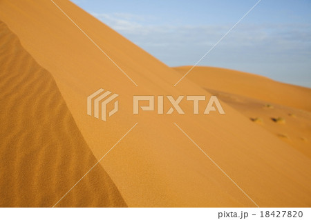 Desert dunes in Morocco, colorful vibrant travel Desert dunes in Morocco, colorful vibrant travel 18427820