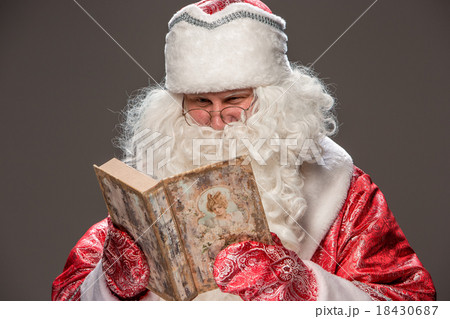 Santa Claus reading book 18430687