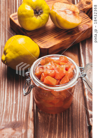 The Quince jam The Quince jam 18432368