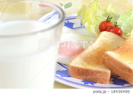 朝食 朝食 18436400