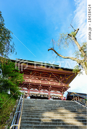 鹽竈神社随身門 18438414
