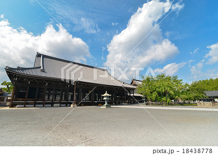 京都西本願寺御影堂の写真素材 京都西本願寺御影堂の写真素材