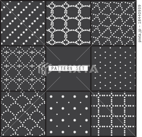 8 black dot patterns 8 black dot patterns 18440939