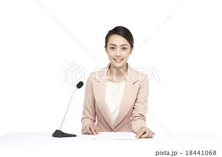 アナウンサー 18441068