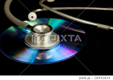 Disk CD and stethoscope 18442814