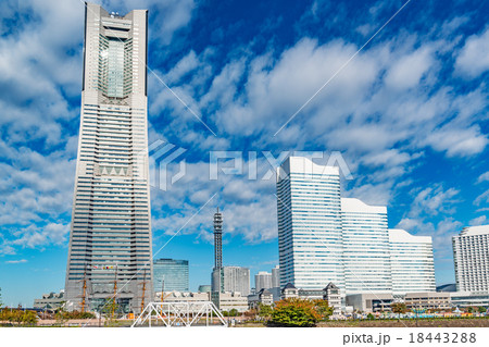 横浜みなとみらい21(横浜市中区、北仲橋より) 横浜みなとみらい21(横浜市中区、北仲橋より) 18443288