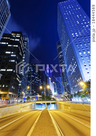 hong kong umbrella revolution 18444569