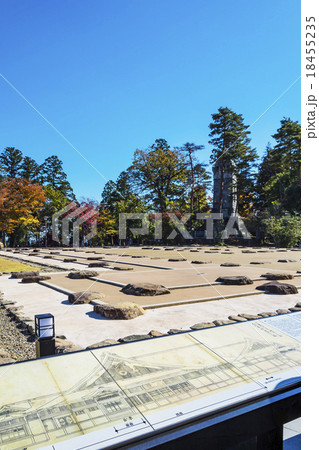 仙台城本丸大広間の遺構表示 18455235