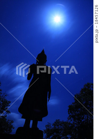 Full moon Buddha  18457126