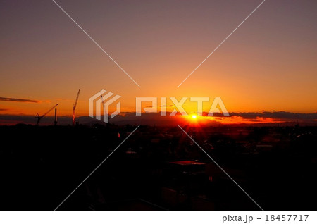 夕暮れ (12) 夕暮れ (12) 18457717