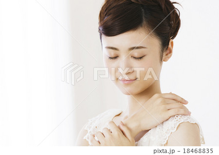 ビューティー 18468835