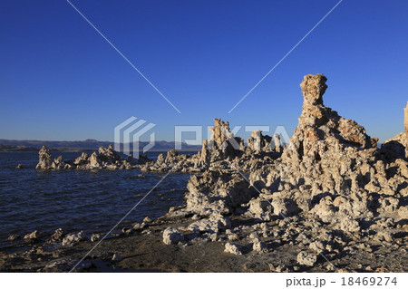 モノ・レイクのトゥファ 18469274