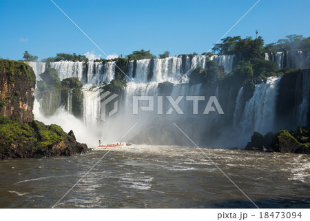 Iguazu falls with adventure boat, Argentina 18473094