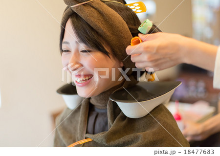 beauty parlor 18477683