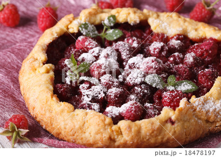 Fragrant homemade raspberry pie closeup horizontal Fragrant homemade raspberry pie closeup horizontal 18478197