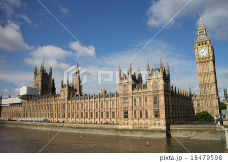 ビッグベン：ウェストミンスター宮殿 18479598