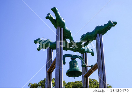 長崎平和公園 長崎の鐘(上)の写真素材 [18480470] - PIXTA