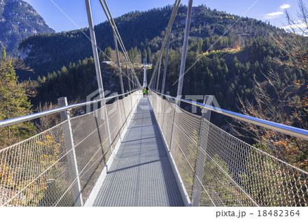 チロル地方の新アトラクション・ハイライン１７９ 18482364