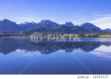 ババリア地方のホッフェンアム湖 ババリア地方のホッフェンアム湖 18483325