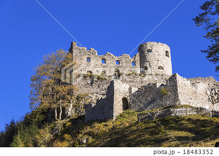 レッヒタールのエーレンベルク城 18483352