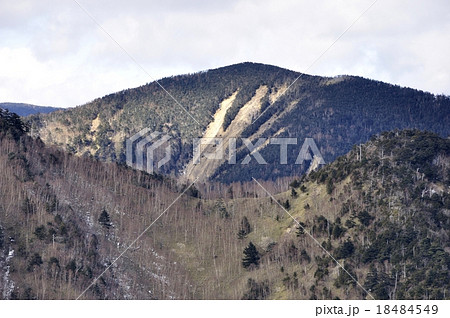 笠取山より水晶山 18484549