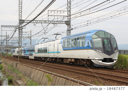 近鉄特急　しまかぜ　50000系 18487377