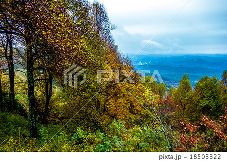 driving through  blue ridge mountains national  18503322