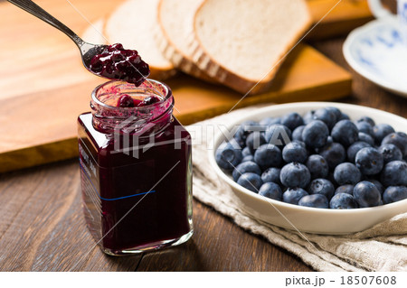ブルーベリージャム 18507608