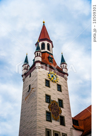 Old Town Hall Tower in Munich, Germany.  18509301