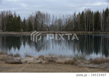 Lake in an Abandoned Quarry 18515407