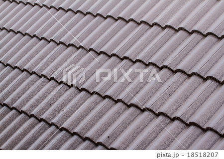 Brown tile roof Brown tile roof 18518207